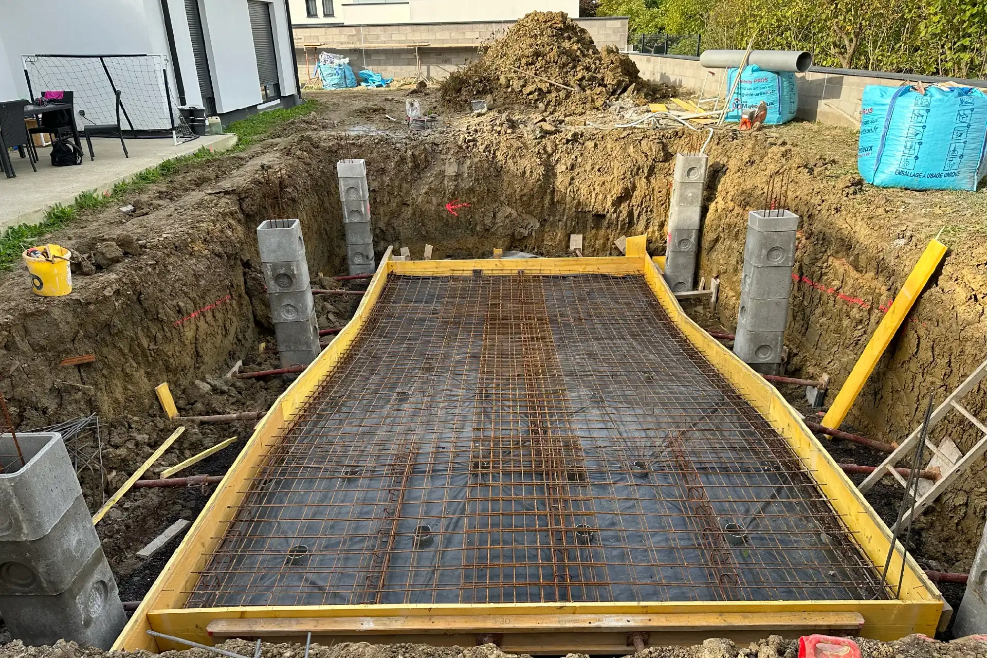 Piscine - Coffrage, ferraillage, dalle béton